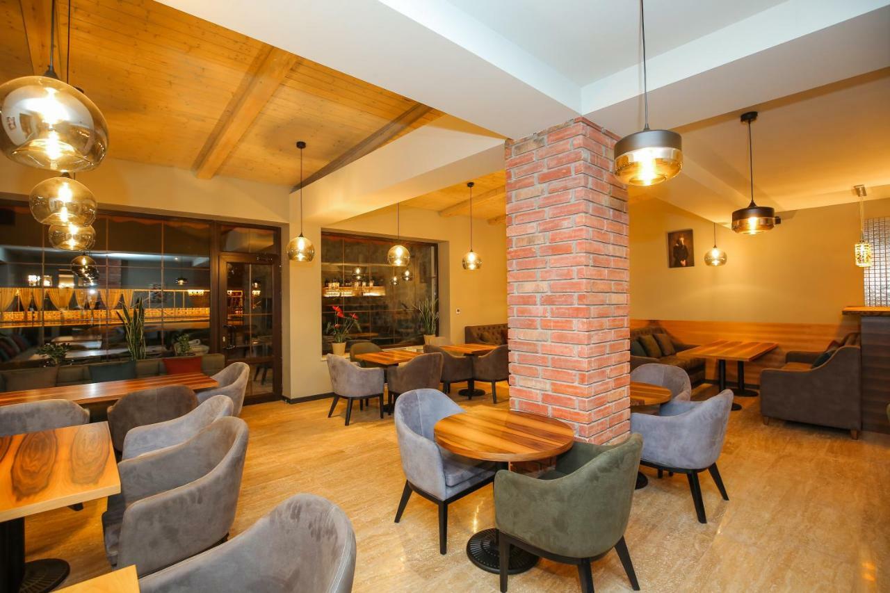 CHALET DILIJAN Hotel&Restauarant Bagian luar foto