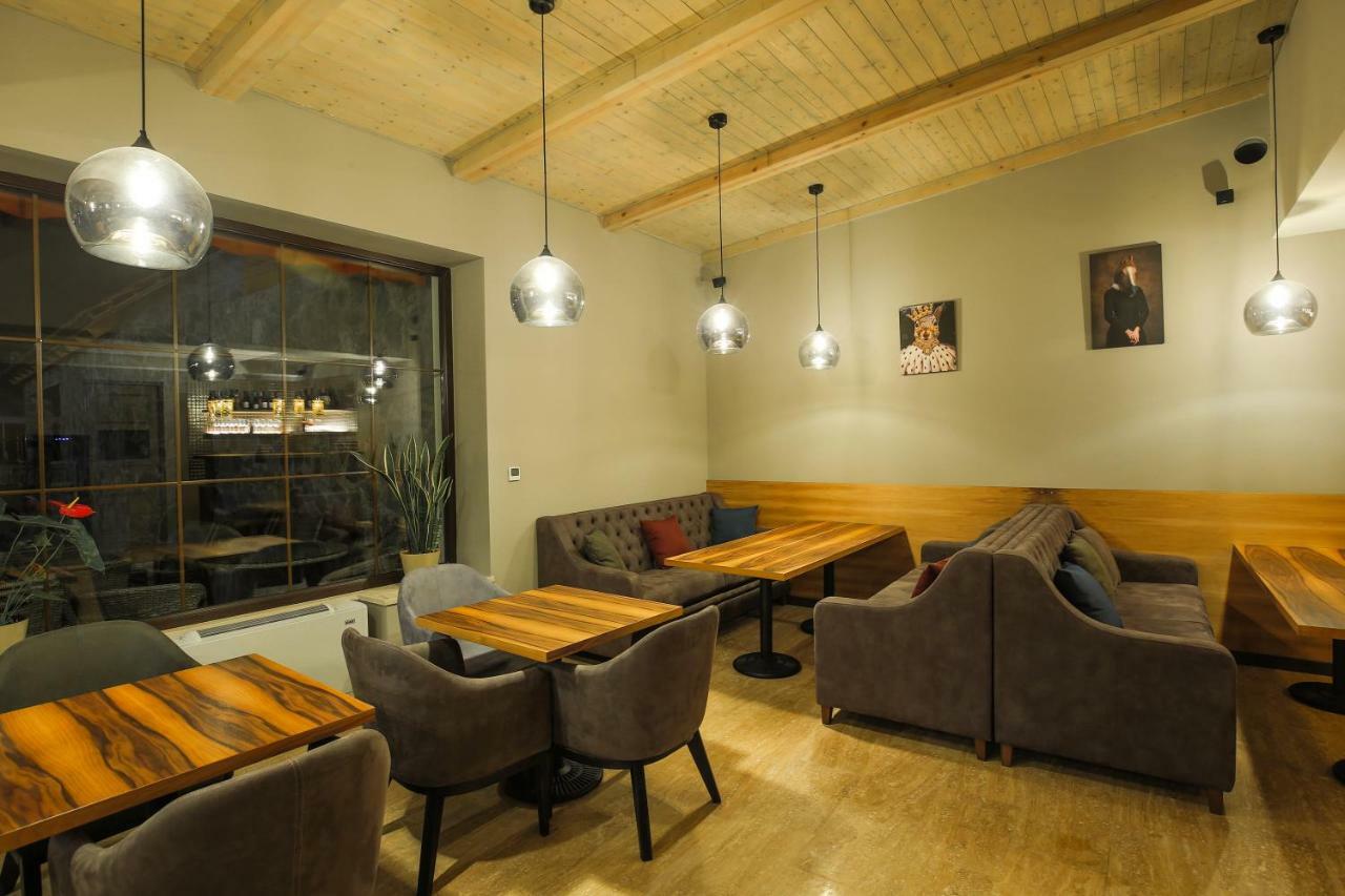 CHALET DILIJAN Hotel&Restauarant Bagian luar foto
