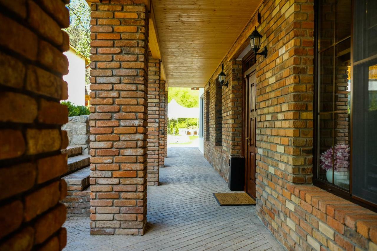 CHALET DILIJAN Hotel&Restauarant Bagian luar foto