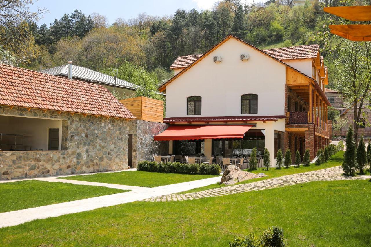 CHALET DILIJAN Hotel&Restauarant Bagian luar foto